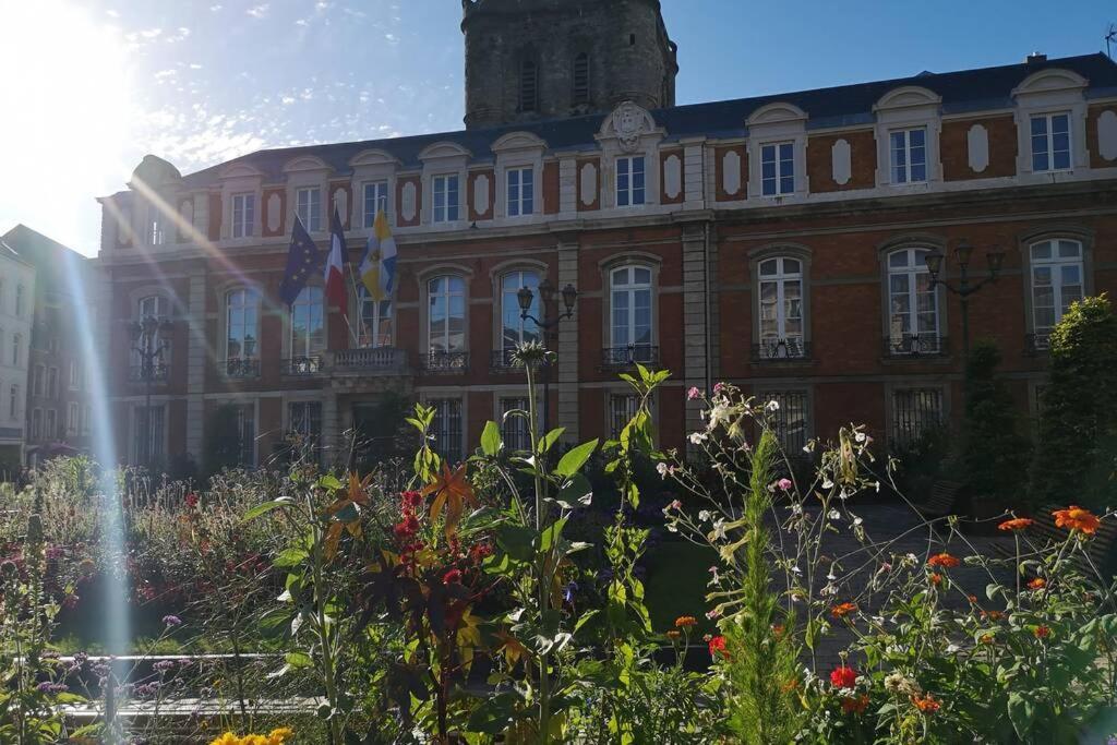 Appartement Au Coeur Des Remparts Boulogne-sur-Mer Eksteriør billede