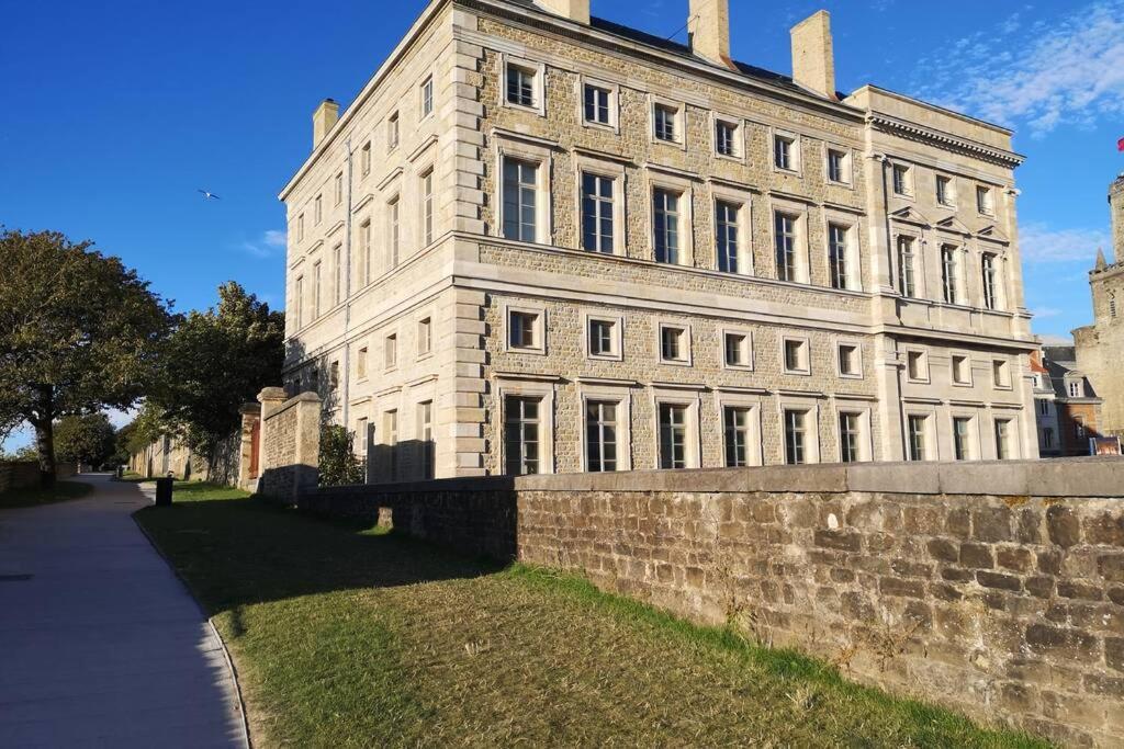 Appartement Au Coeur Des Remparts Boulogne-sur-Mer Eksteriør billede
